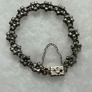 Vintage silver link bracelet safety chain floral